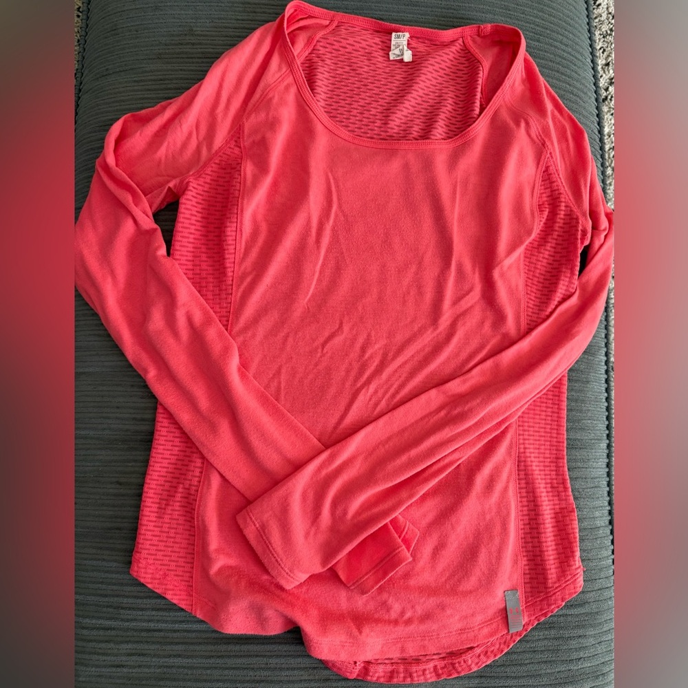 Under Armour Orange Fitted Long Sleeve Blouse